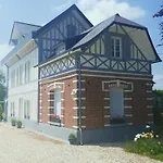 Kereole D Piscine Proximite Etretat Piscine Ouverte Du 15 Avril Au 30 Septembre Bed & Breakfast 3*